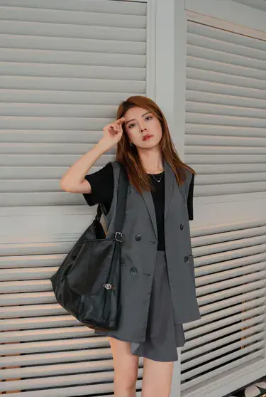 Tailored Double-Breasted Viscose-Blend Vest_BZ259L18